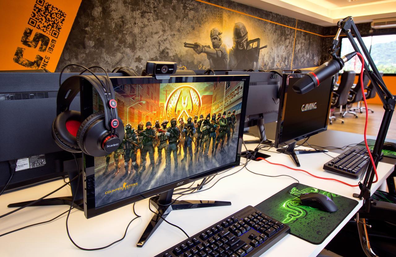 Gamers Paradise Hotel Chalong Buitenkant foto